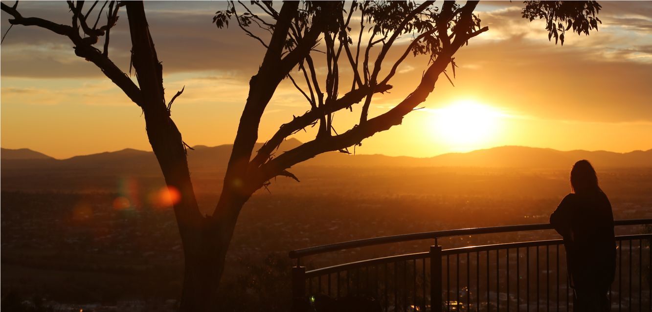 Sunset from a viewpoint near Tamworth, New South Wales.