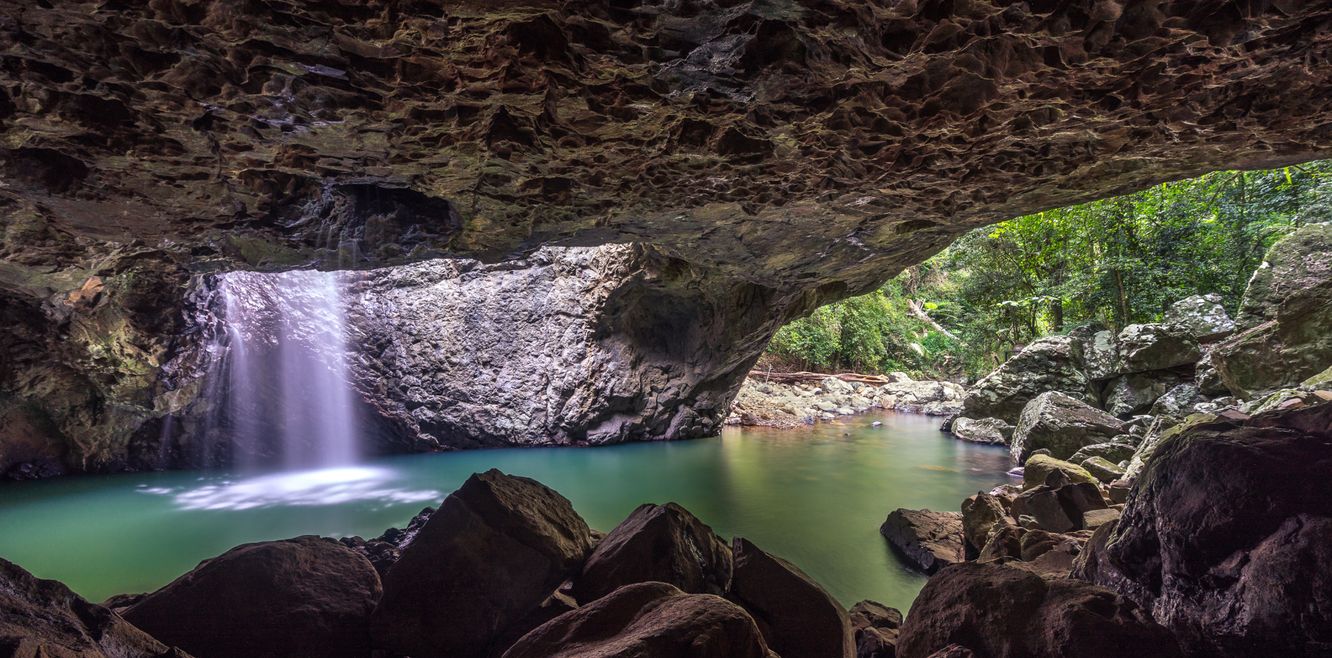 Natural bridge rock formation in Springbrook.