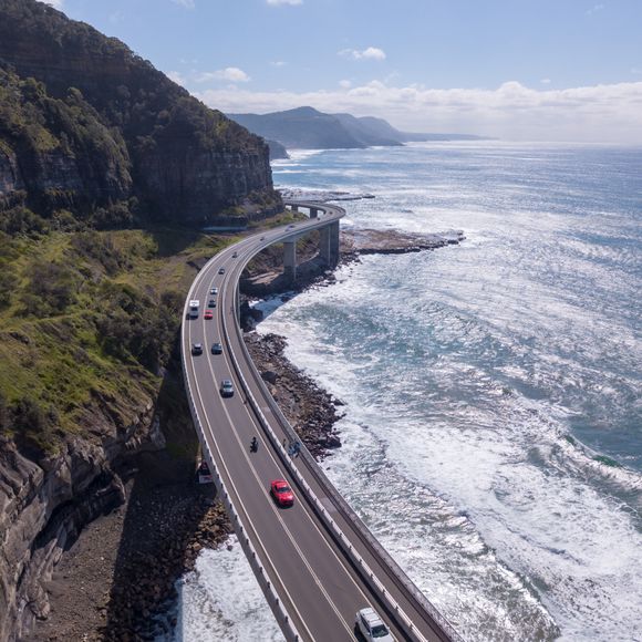 Scenic and sunny day on the Sea Cliff Bridge.